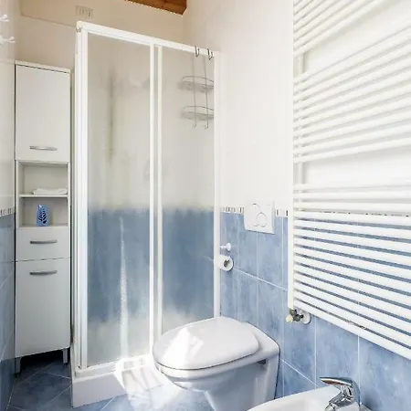 Giotto 23, Accogliente E In Zona Residenziale. *