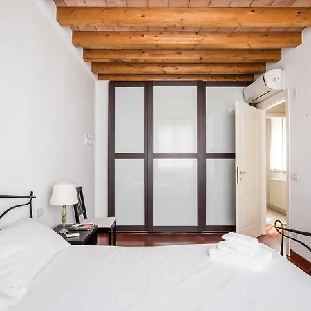 Giotto 23, Accogliente E In Zona Residenziale. *